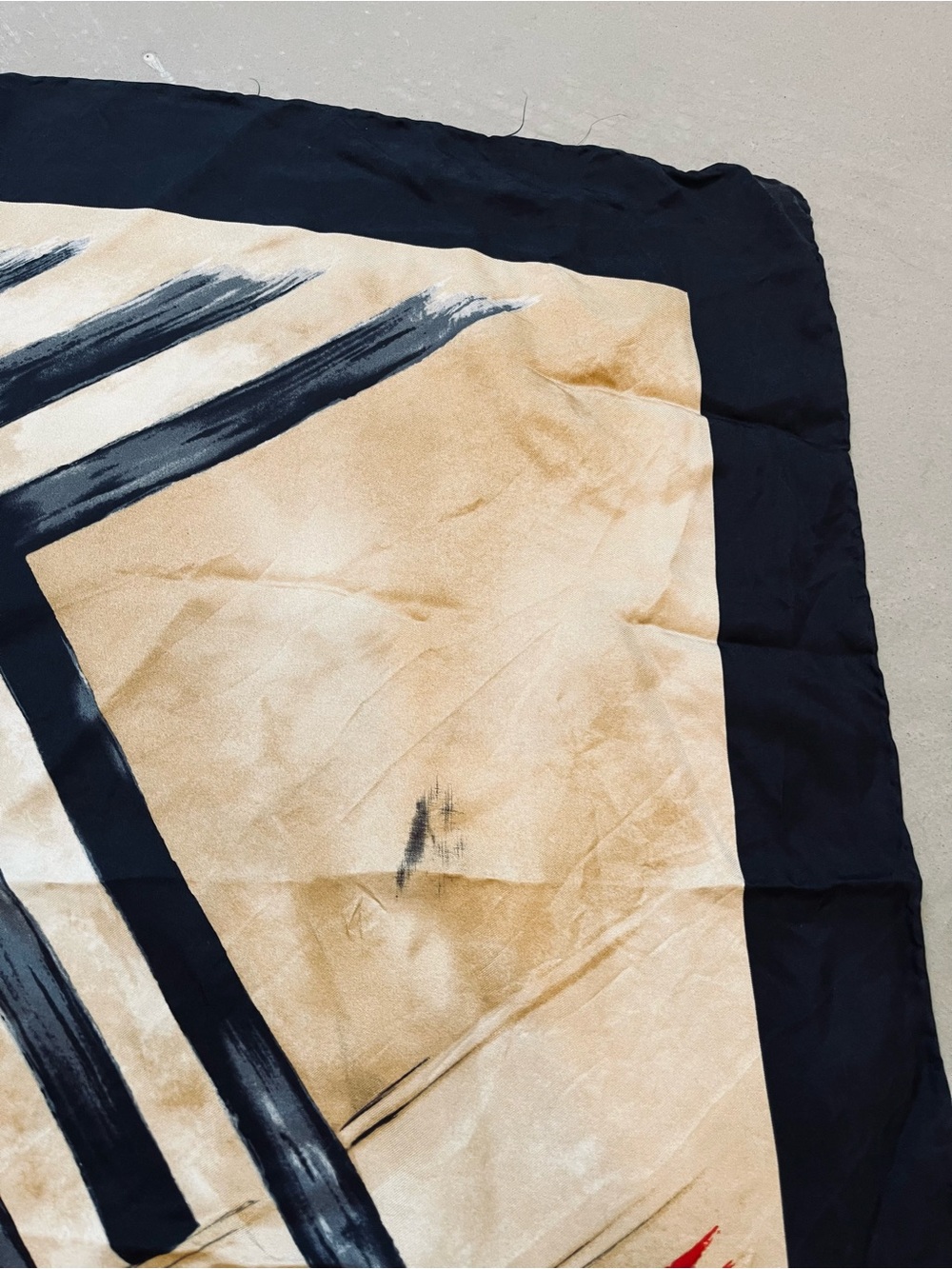 Burberry London Vintage Trench Nova Check Plaid 100% Silk Large Scarf - Picture 4 of 7